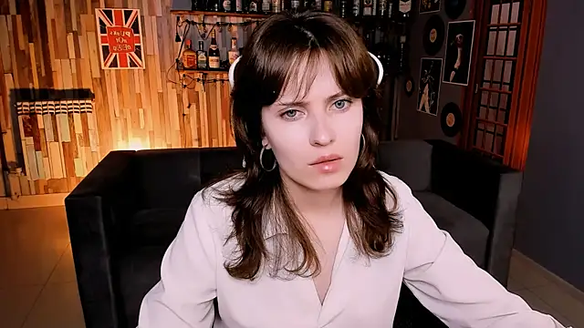 Snapshot of LolaDominara chatting on 11, 6, 2026 LolaDominara online show from 11, 6, 2026