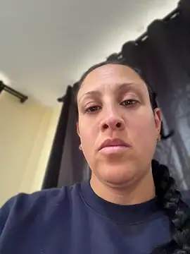 Snapshot of Cloe-Fire chatting on 2, 6, 2026 Cloe-Fire online show from 2, 6, 2026