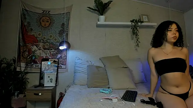 Honey Sofi online show from 3, 6, 2026