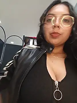 JENNIFER  03 online show from 24, 7, 2026