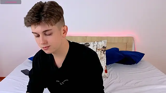 Miless Cooper online show from 23, 5, 2026