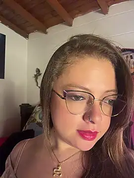 Snapshot of Lilith_Desire chatting on 26, 5, 2026 Lilith Desire online show from 26, 5, 2026