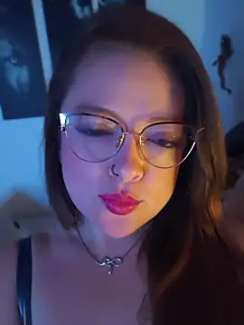 Snapshot of Lilith_Desire chatting on 18, 6, 2026 Lilith Desire online show from 18, 6, 2026