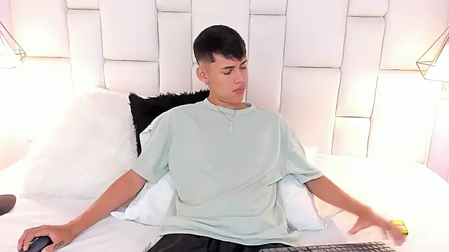 Snapshot of JacobFerrer chatting on 3, 6, 2026 JacobFerrer online show from 3, 6, 2026