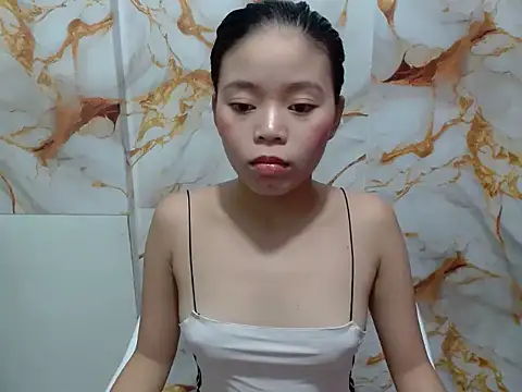 Sweet Sarah69 online show from 4, 7, 2026
