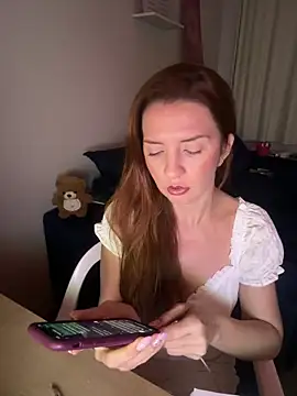 therealgingerr online show from 4, 6, 2026