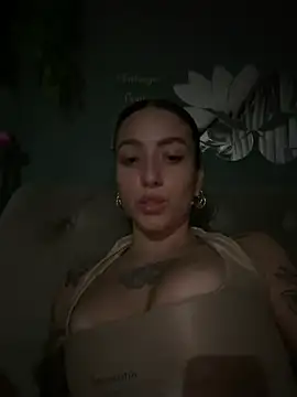 Snapshot of MartinadeCaxias chatting on 26, 5, 2026 MartinadeCaxias online show from 26, 5, 2026