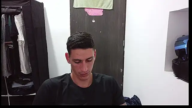 Snapshot of RaulRico chatting on 15, 6, 2026 RaulRico online show from 15, 6, 2026
