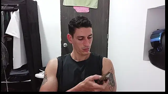 Snapshot of RaulRico chatting on 20, 6, 2026 RaulRico online show from 20, 6, 2026