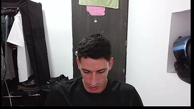 Snapshot of RaulRico chatting on 12, 7, 2026 RaulRico online show from 12, 7, 2026