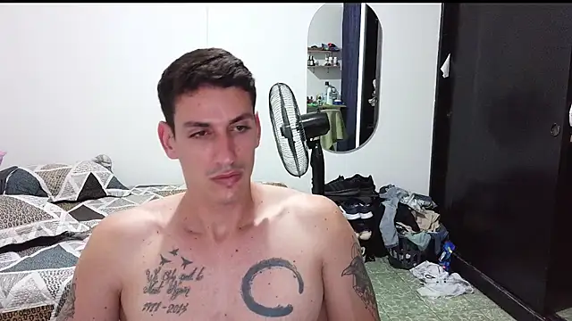 Snapshot of RaulRico chatting on 10, 8, 2026 RaulRico online show from 10, 8, 2026