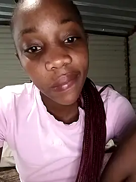 Snapshot of petitekaylaXxx chatting on 4, 5, 2026 petitekaylaXxx online show from 4, 5, 2026