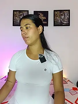Raven stonee01 online show from 5, 6, 2026