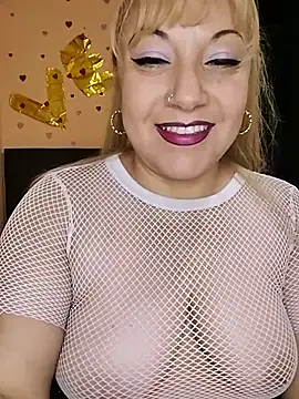 Snapshot of Venuss_Milf chatting on 7, 7, 2026 Venuss Milf online show from 7, 7, 2026
