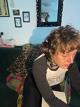 Snapshot of EmilieBraun chatting on 21, 5, 2026 EmilieBraun online show from 21, 5, 2026