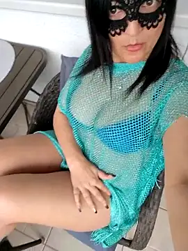 Snapshot of LunaMoonlira chatting on 7, 5, 2026 LunaMoonlira online show from 7, 5, 2026