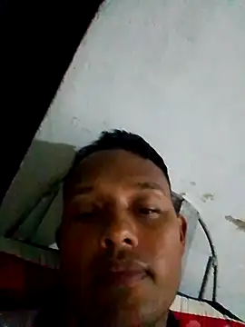 Snapshot of javier170ooo chatting on 5, 7, 2026 javier170ooo online show from 5, 7, 2026