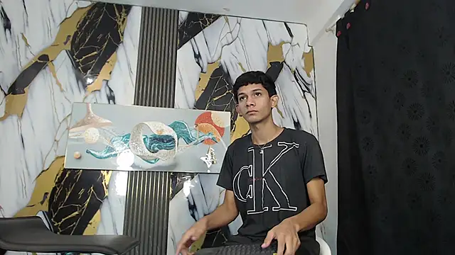 Snapshot of TWINKS_BOYSX chatting on 30, 5, 2026 TWINKS BOYSX online show from 30, 5, 2026
