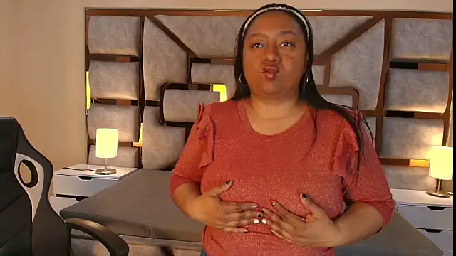 Snapshot of Rachell_Carter chatting on 16, 5, 2026 Rachell Carter online show from 16, 5, 2026
