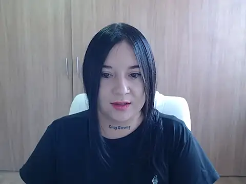 Snapshot of Haileey_ross chatting on 18, 5, 2026 Haileey ross online show from 18, 5, 2026