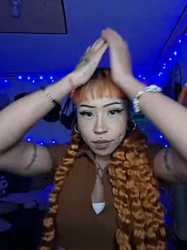 Snapshot of suky_fox chatting on 31, 5, 2026 suky fox online show from 31, 5, 2026
