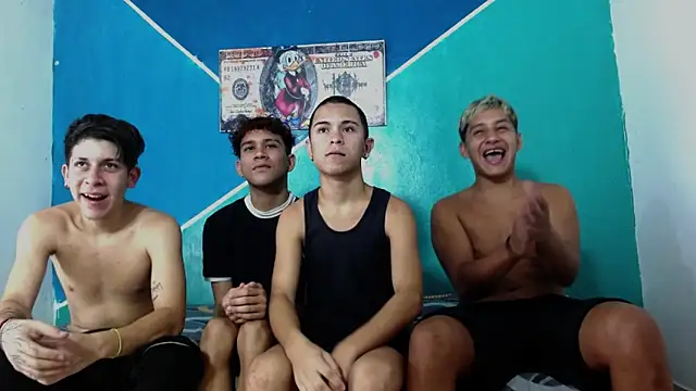 Snapshot of wild_boys_zs chatting on 28, 6, 2026 wild boys zs online show from 28, 6, 2026