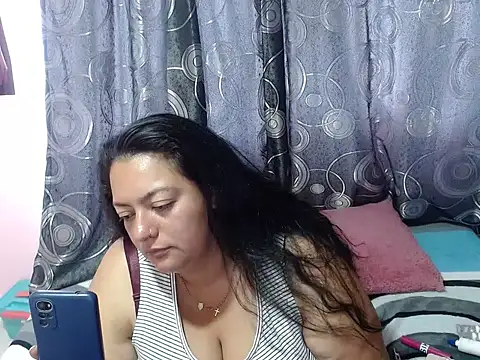 Snapshot of FabritziAPiel chatting on 26, 5, 2026 FabritziAPiel online show from 26, 5, 2026