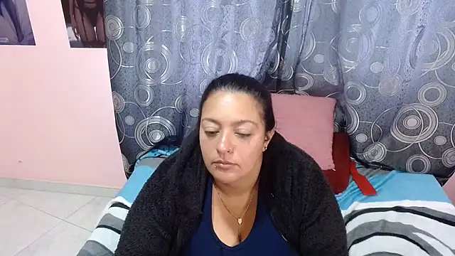 Snapshot of FabritziAPiel chatting on 19, 6, 2026 FabritziAPiel online show from 19, 6, 2026