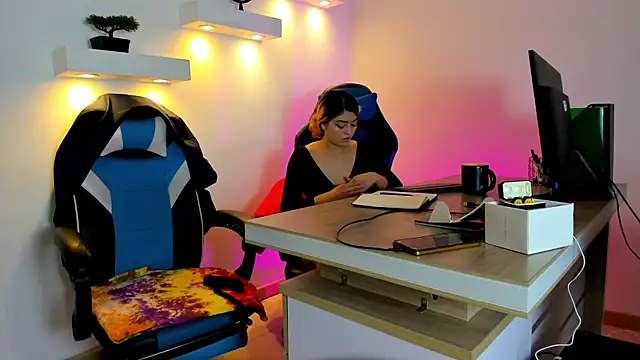 DarkRomanceXXX online show from 22, 7, 2026