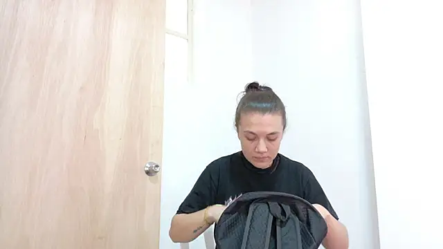 Snapshot of Katia_Rose23 chatting on 26, 5, 2026 Katia Rose23 online show from 26, 5, 2026