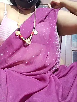 Snapshot of tamilkavitha123 chatting on 25, 5, 2026 tamilkavitha123 online show from 25, 5, 2026
