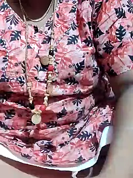 Snapshot of tamilkavitha123 chatting on 30, 5, 2026 tamilkavitha123 online show from 30, 5, 2026