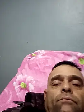 Snapshot of CasalCoupeBrasil chatting on 12, 5, 2026 CasalCoupeBrasil online show from 12, 5, 2026