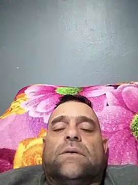 Snapshot of CasalCoupeBrasil chatting on 14, 5, 2026 CasalCoupeBrasil online show from 14, 5, 2026
