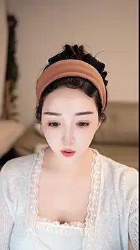 Snapshot of singer-wenwan chatting on 1, 6, 2026 singer-wenwan online show from 1, 6, 2026