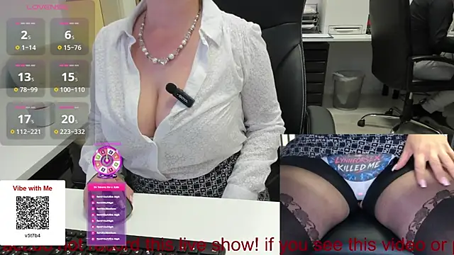 Snapshot of squirt_milf_viktoria chatting on 14, 5, 2026 squirt milf viktoria online show from 14, 5, 2026