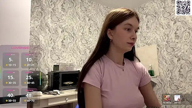 HinaDesire online show from 28, 5, 2026