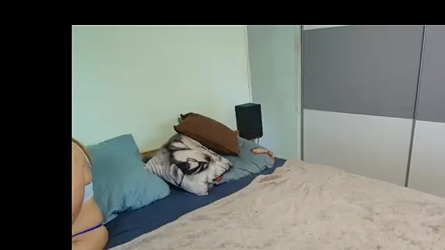 Sexycouple3518 online show from 2, 6, 2026