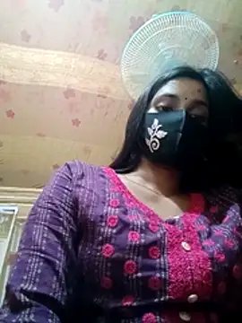 Snapshot of Sexy_vabi-97 chatting on 13, 5, 2026 Sexy vabi-97 online show from 13, 5, 2026