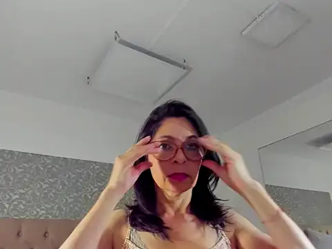 Snapshot of lena_gray chatting on 8, 6, 2026 lena gray online show from 8, 6, 2026
