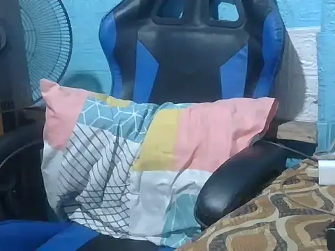 SweetCreamyPussy18 online show from 24, 5, 2026