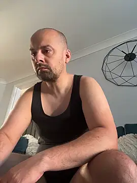 NakedAndrewHot online show from 4, 7, 2026