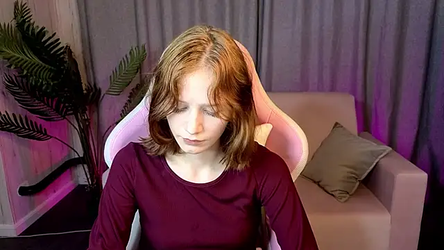 Snapshot of AliceJohansone chatting on 29, 6, 2026 AliceJohansone online show from 29, 6, 2026