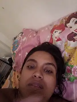 Snapshot of latin_indian chatting on 10, 5, 2026 latin indian online show from 10, 5, 2026