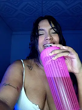 Snapshot of latin_indian chatting on 22, 5, 2026 latin indian online show from 22, 5, 2026
