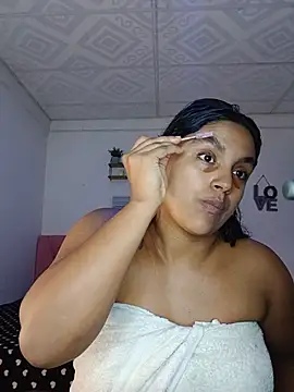 Snapshot of latin_indian chatting on 11, 6, 2026 latin indian online show from 11, 6, 2026