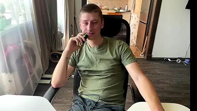 Snapshot of Keksik_ chatting on 20, 6, 2026 Keksik online show from 20, 6, 2026