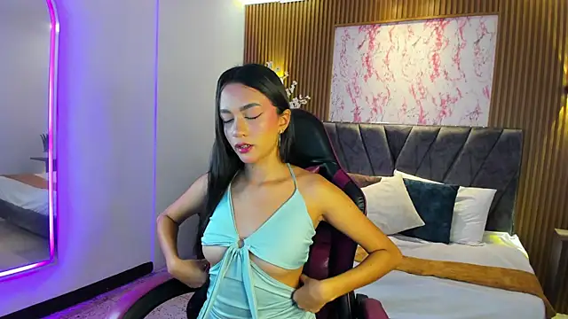Snapshot of Aisha_Vex chatting on 22, 6, 2026 Aisha Vex online show from 22, 6, 2026
