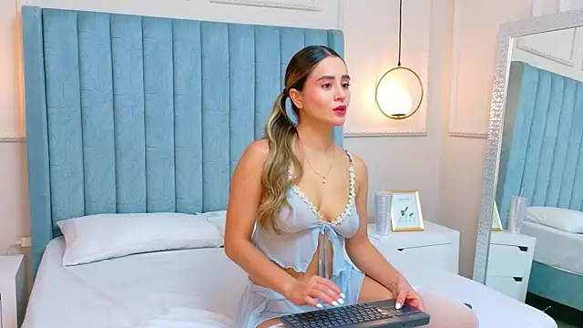 Serena-Virelli online show from 5, 6, 2026