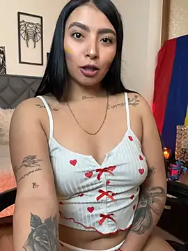 Snapshot of Nina_vell chatting on 23, 6, 2026 Nina vell online show from 23, 6, 2026